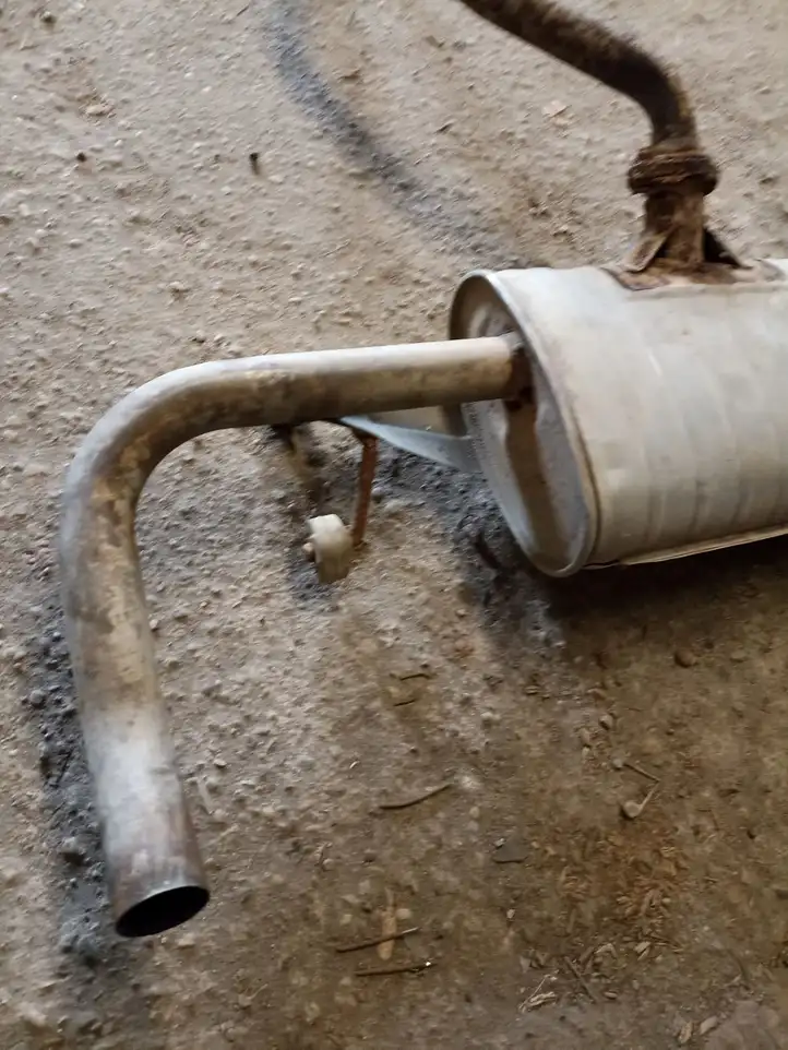 Suzuki Grand Vitara (2005 - 2008)   Глушитель