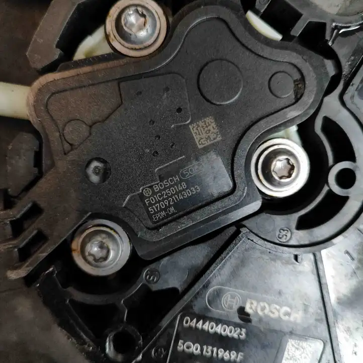 Skoda Superb B8 (3V) (2015 - 2023) 3Q0131877D Бак AdBlue — фото 7