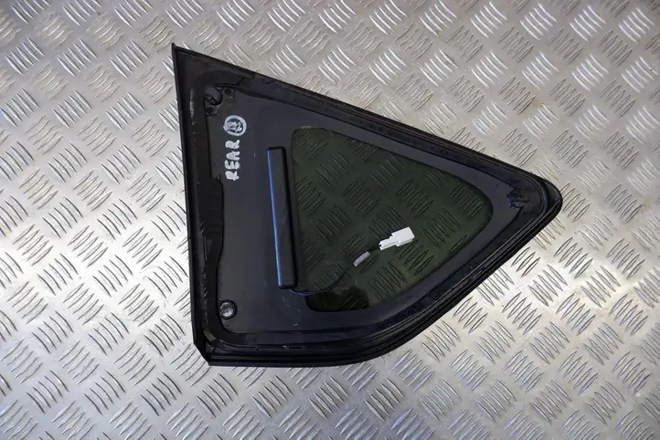 Toyota RAV 4 (XA40) (2012 - 2018) 6271042320 Заднее боковое стекло — фото 8