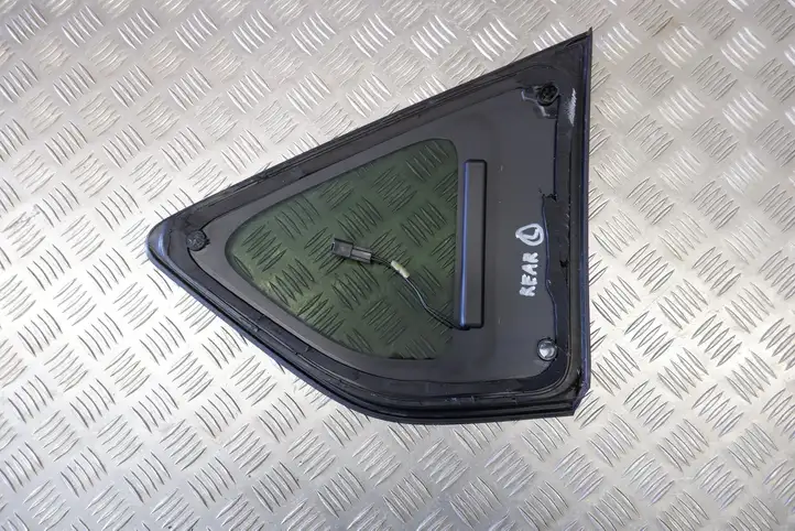 Toyota RAV 4 (XA40) (2012 - 2018) 6272042350 Заднее боковое стекло — фото 9