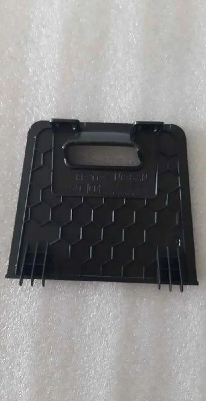 Nissan Leaf I (ZE0) (2010 - 2017) NSAN Прочие детали салона — фото 2