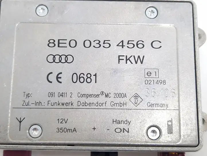 Audi A6 Allroad C6 (2006 - 2008) 8E0035456C Усилитель антенны — фото 6