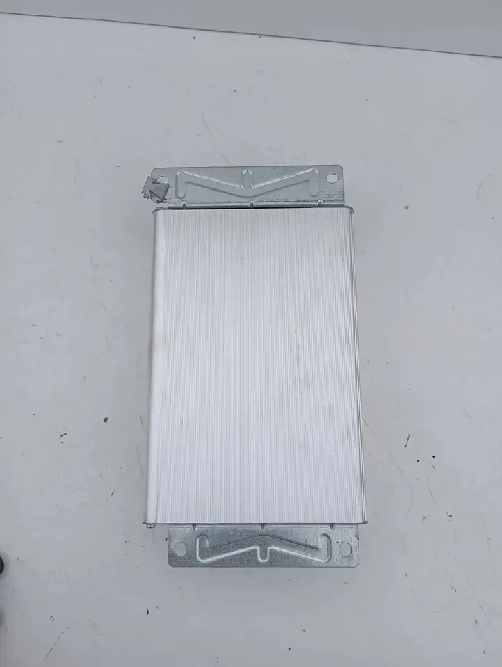 Audi Q7 4L (2005 - 2009) 4L0035223 Усилитель звука — фото 1