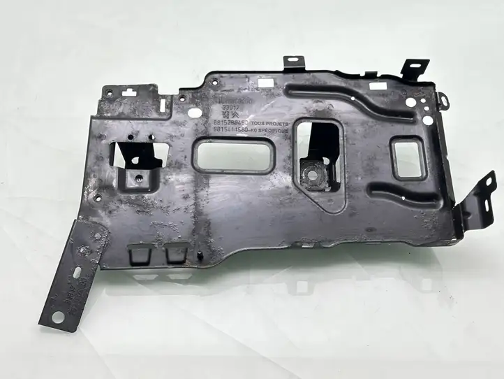 Toyota ProAce City (2016 - ) 9815288480 Площадка аккумулятора — фото 1
