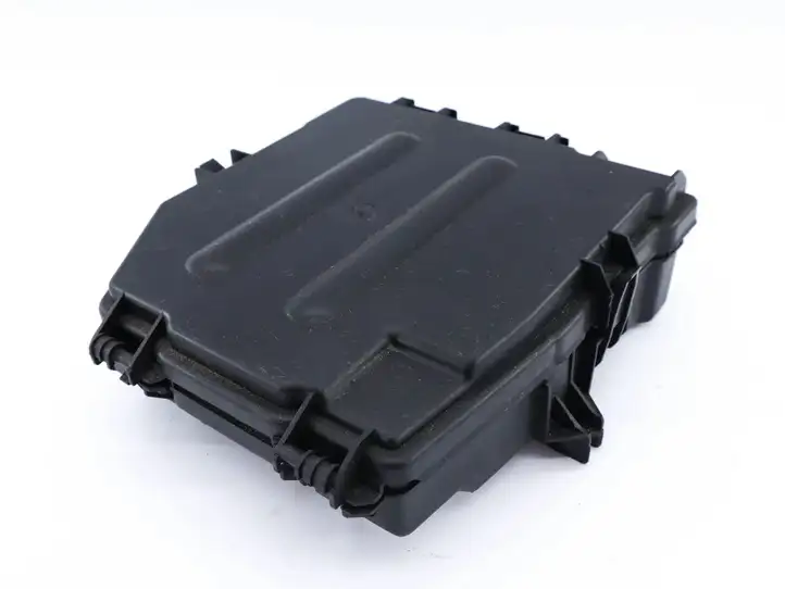 Audi A8 (2005 - 2007)  4E0937587 Другая деталь салона