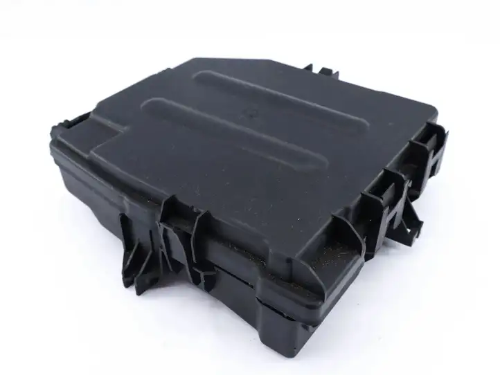 Audi A8 (2005 - 2007)  4E0937587 Другая деталь салона