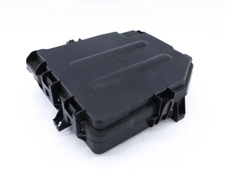 Audi A8 (2005 - 2007)  4E0937587 Другая деталь салона