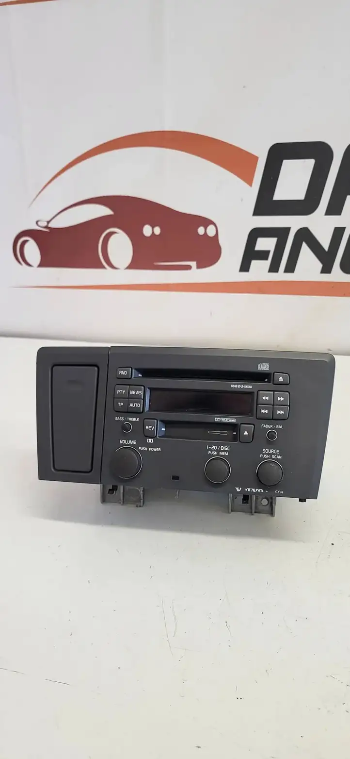 Volvo S60 (2000 - 2004) 86511521 Магнитола / мультимедийная система — фото 3