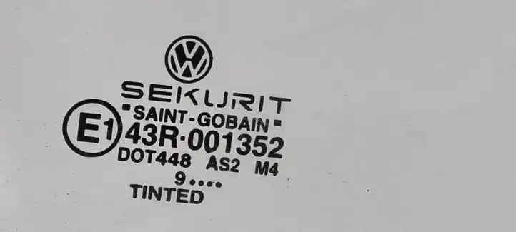 Volkswagen Golf IV (1998 - 2005) 43R001352 Стекло задней двери — фото 3