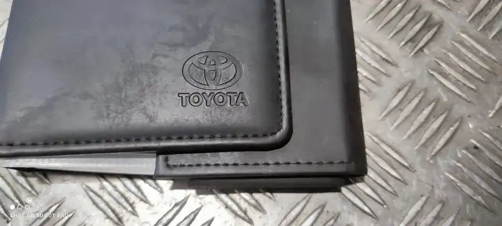 Toyota Prius+ (ZVW40) (2011 - 2018) 123 Прочие детали салона — фото 2