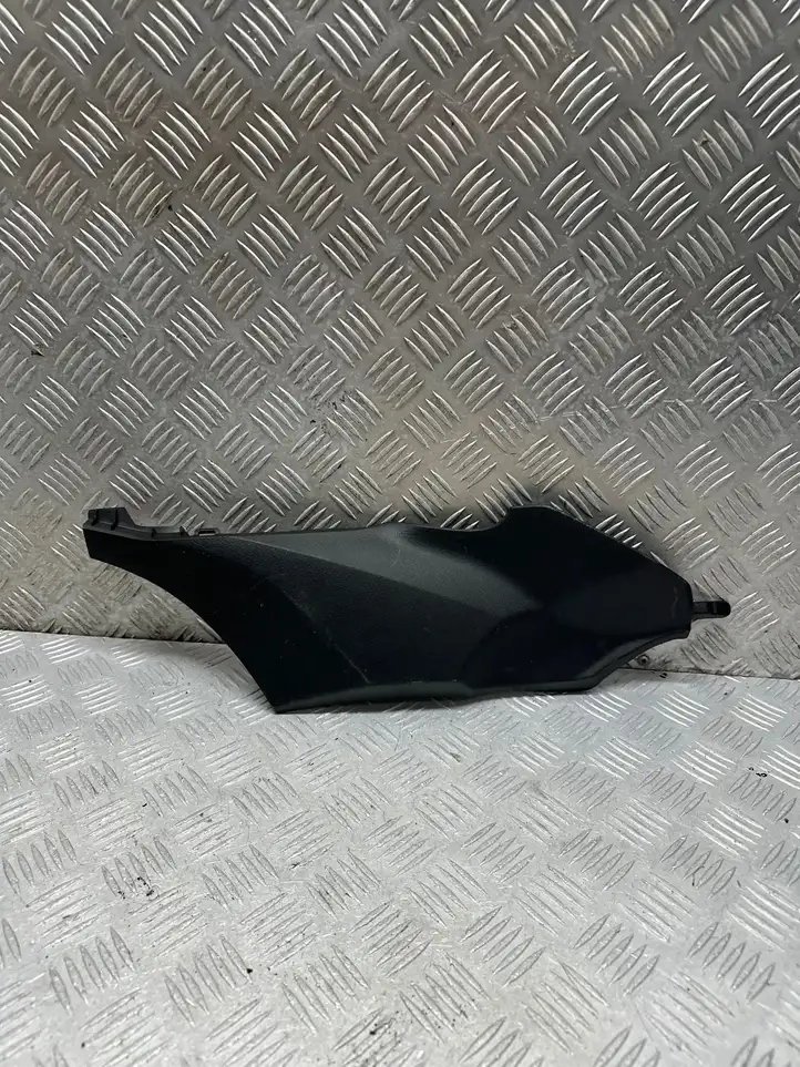 Toyota Avensis T270 (2015 - 2018) 5543205070 Прочие детали салона — фото 1