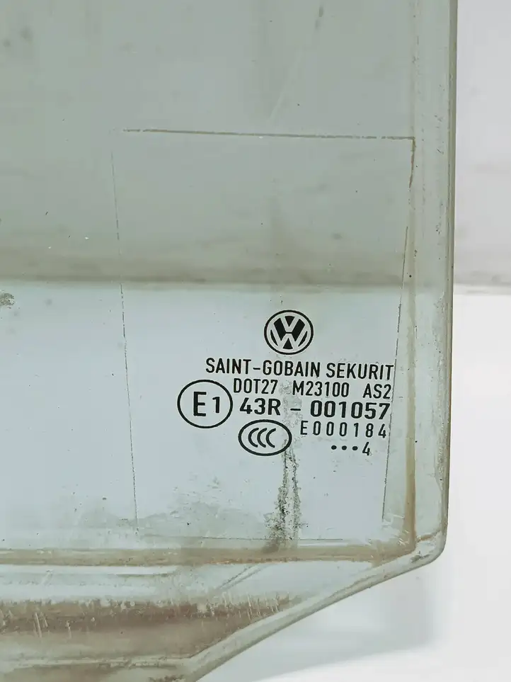 Volkswagen Touran II (2010 - 2016) As2 Форточка двери — фото 2