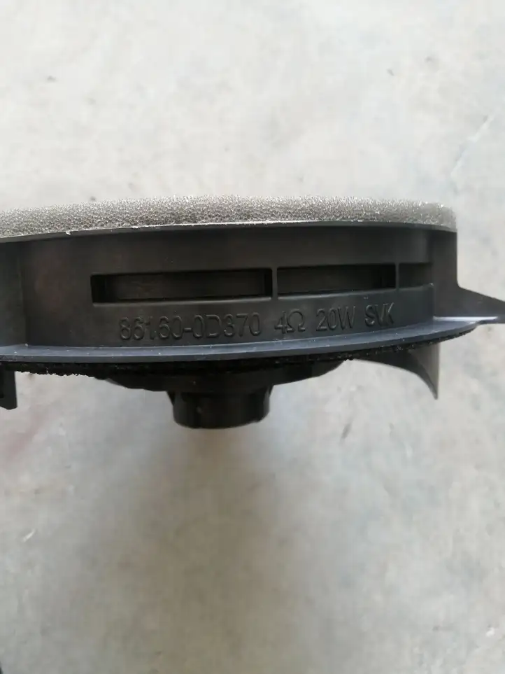 Toyota Yaris (2014 - 2019) 861600D370 Динамики задних дверей — фото 3