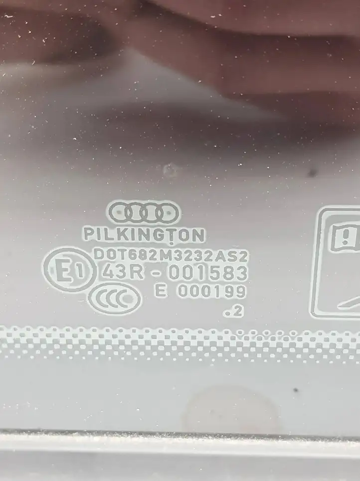 Audi A3/S3 8V (2012 - 2016) 43R001583 Заднее боковое стекло — фото 3