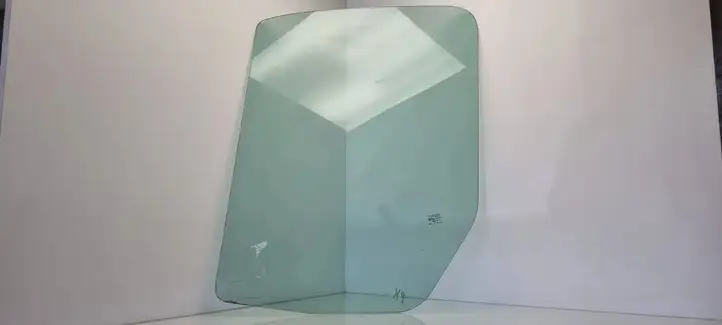 Volkswagen Crafter (2006 - 2016)  43R001025 Основное стекло передних дверей (четырехдверного автомобиля)