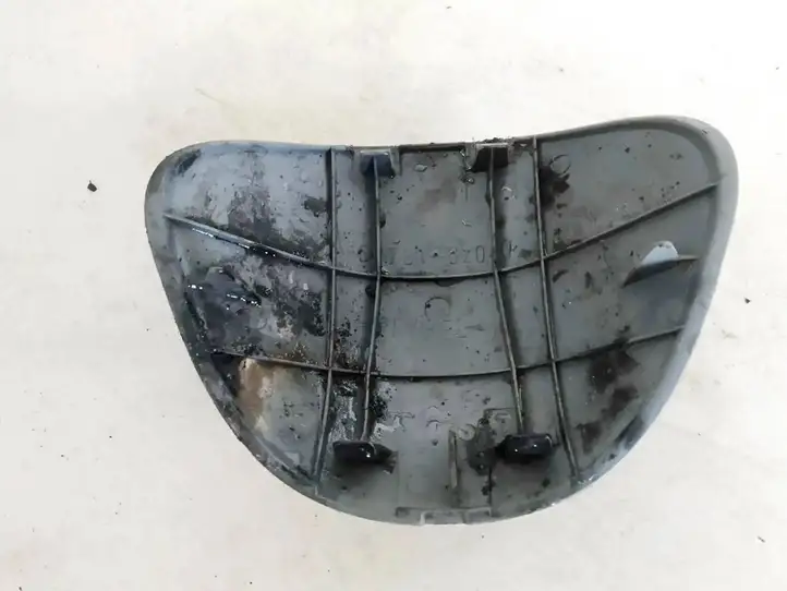 Toyota Yaris Verso (1999 - 2005) 5873152040 Прочие детали салона — фото 2