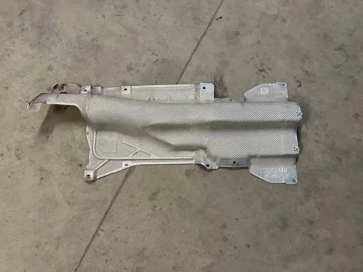 BMW X1 U11 (2022 - )  8498381 Теплоизоляция (теплозащита)