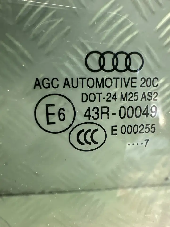 Audi Q7 4M (2015 - ) 43R00049 Стекло задней двери — фото 2