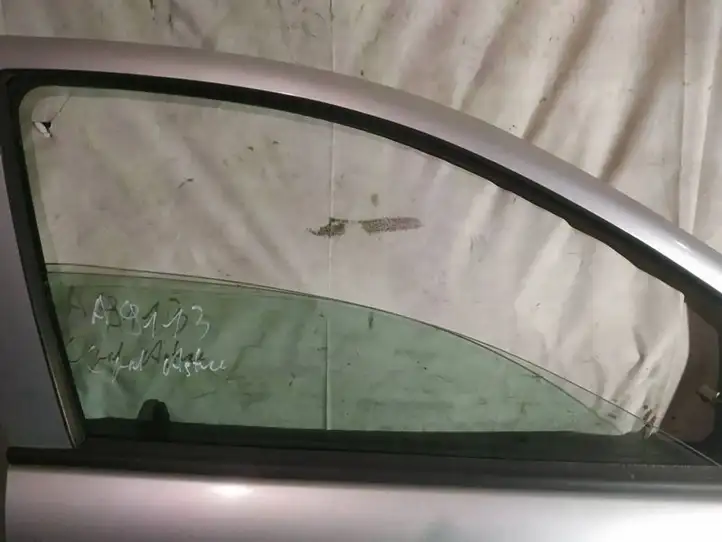 Opel Astra (1998 - 2004)   Основное стекло передних дверей (четырехдверного автомобиля)
