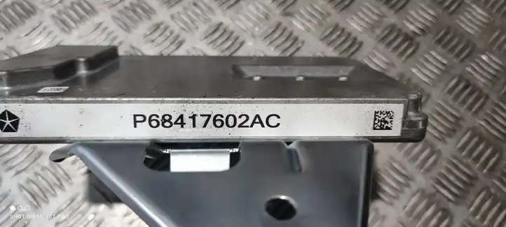 Jeep Grand Cherokee (2010 - 2021) 68417602AC Усилитель звука — фото 1