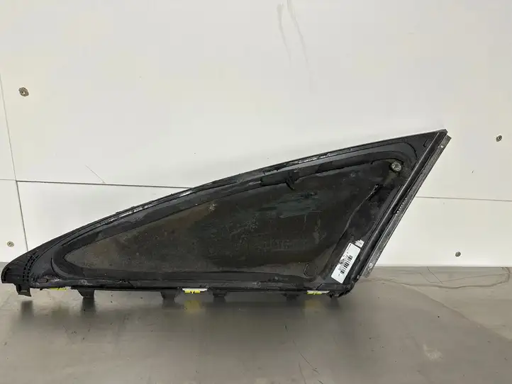 Mercedes-Benz CLA C117,X117,W117 (2013 - 2019) A1176700312 Заднее боковое стекло — фото 2