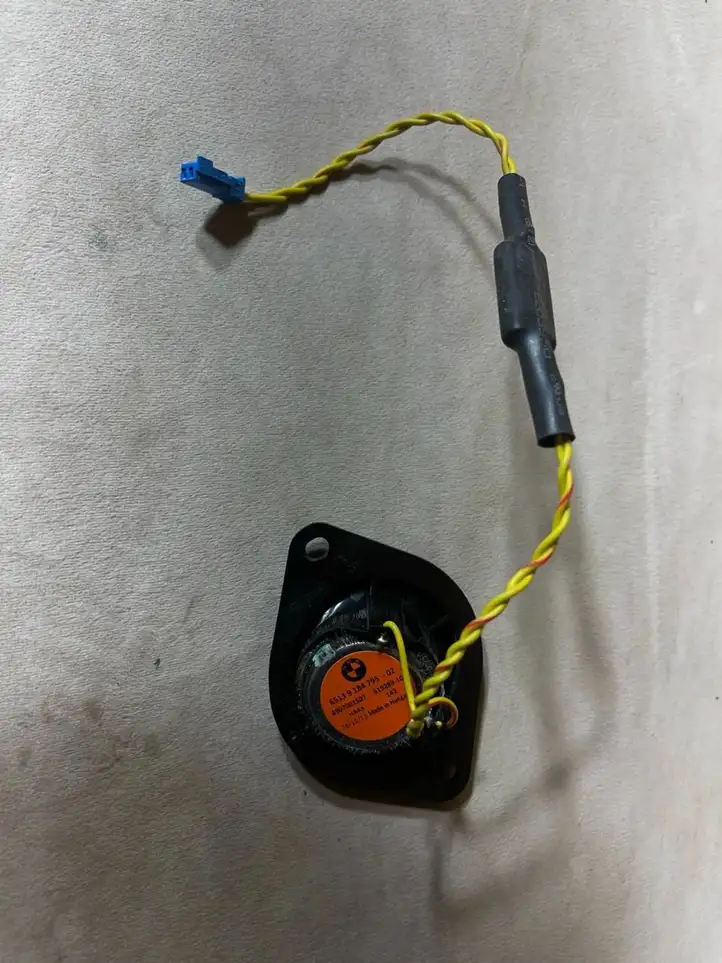 BMW 4 F36 Gran coupe (2014 - 2017)  9184795 Громкоговоритель (громкоговорители) в заднем подоконнике