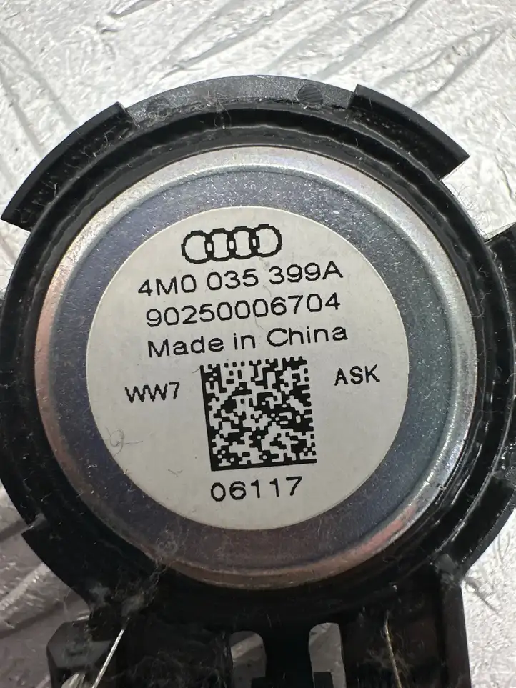 Audi Q7 4M (2015 - ) 4M0035399A Твитер передней двери — фото 3