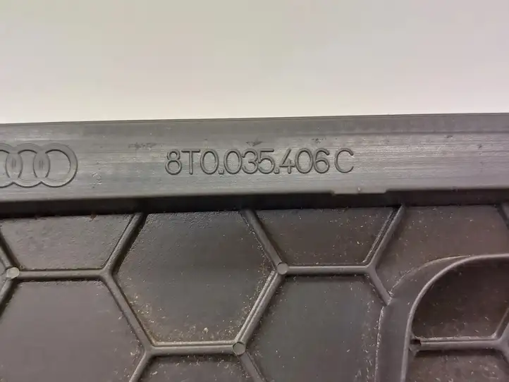Audi A4 (2007 - 2011)  8T0035406C Другая деталь салона