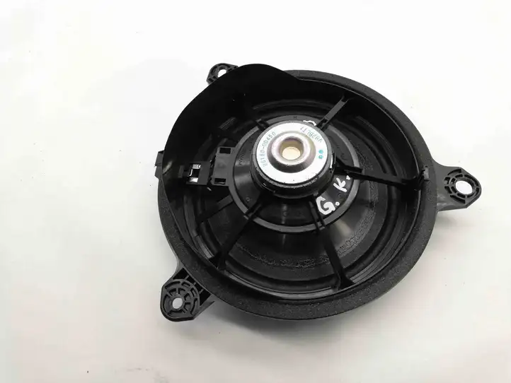Toyota Yaris Cross (2020 - ) 861600D450 Динамики задних дверей — фото 2
