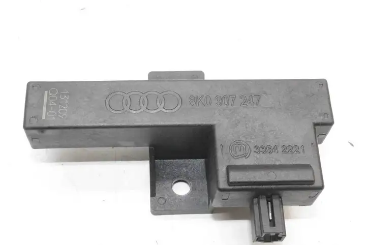 Audi A8 S8 D4 4H (2013 - 2017) 8K0907247 Антенна бесключевого доступа — фото 6