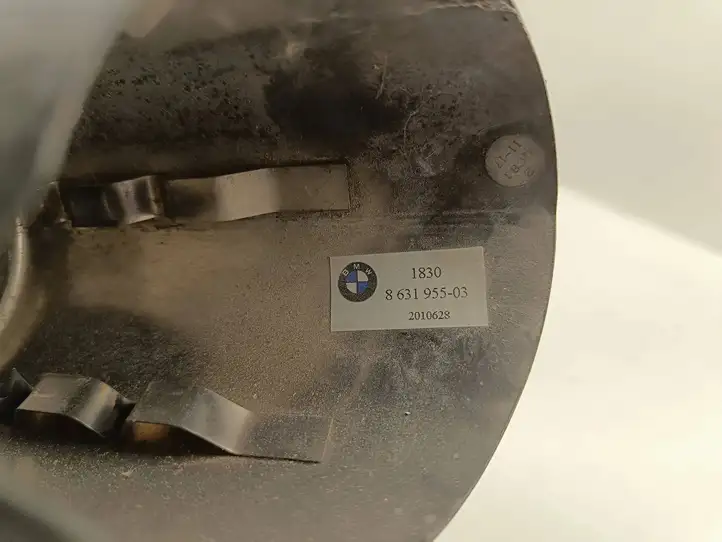 BMW 5 G30 G31 (2016 - ) 8631955 Насадки выхлопной системы — фото 4