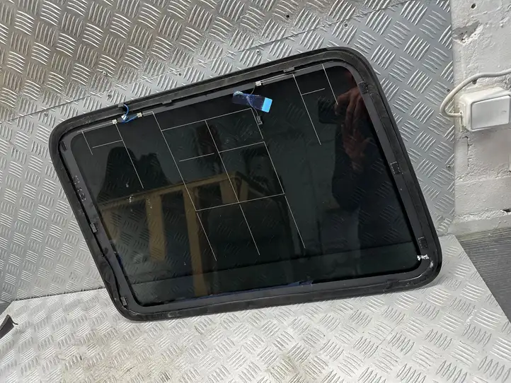 Mercedes-Benz G W463 (2018 - ) 43R012467 Заднее боковое стекло — фото 2