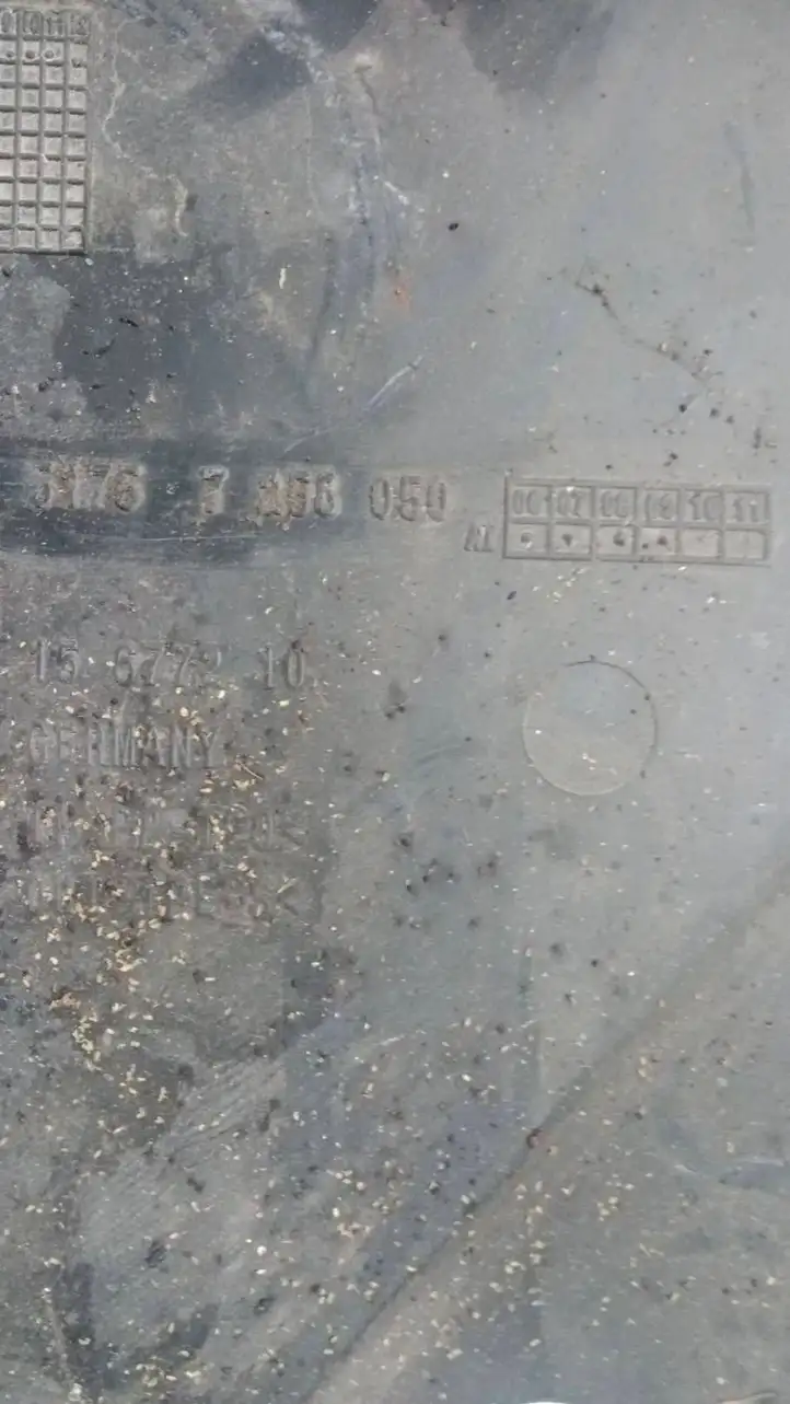 BMW 3 F30 F35 F31 (2012 - 2018) 7258050 Прочие детали днища — фото 2