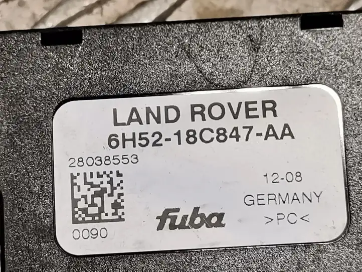 Land Rover Freelander 2 - LR2 (2006 - 2010) 6H5218C847AA Усилитель антенны — фото 4
