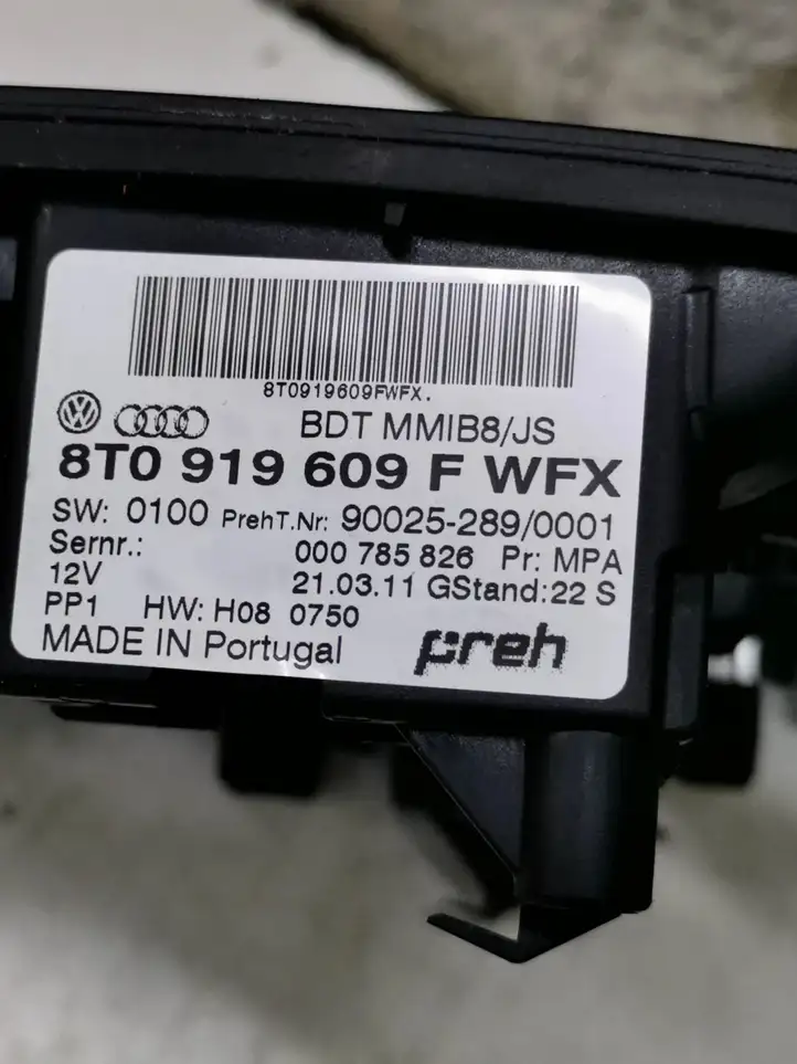 Audi A4 S4 B8 8K (2011 - 2015) 8T0919609F Контроллер мультимедийной системы — фото 6