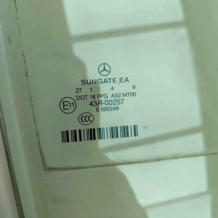 Mercedes-Benz S W221 (2005 - 2013) A2217301618 Стекло задней двери — фото 6