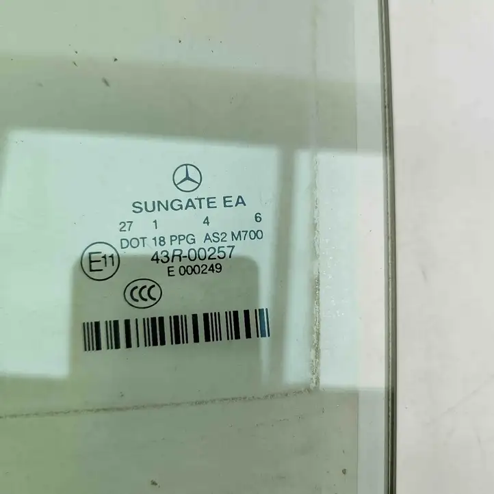 Mercedes-Benz S W221 (2005 - 2013) A2217301518 Стекло задней двери — фото 6