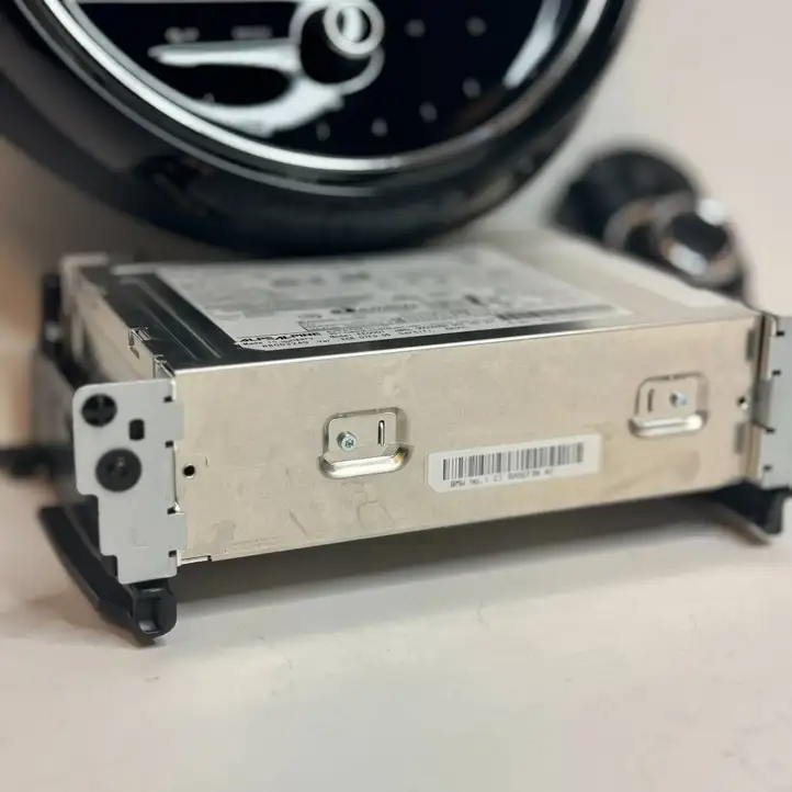 Mini Cooper Countryman F60 (2020 - 2023) 9824925 Магнитола / мультимедийная система — фото 15