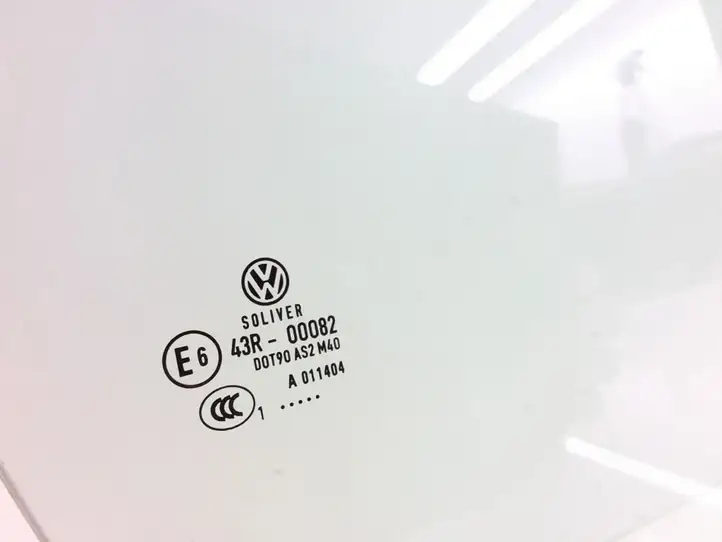Volkswagen PASSAT B7 (2011 - 2014) Стекло передней двери — фото 2