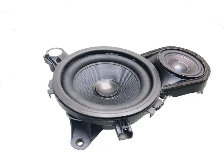 Volvo XC90 (2002 - 2006)  30657757 Громкоговоритель (громкоговорители) в передних дверях