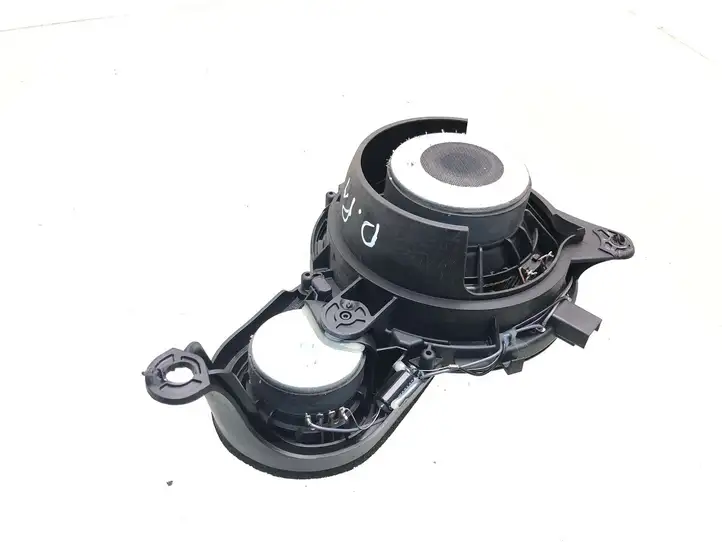 Volvo XC90 (2002 - 2006)  30657757 Громкоговоритель (громкоговорители) в передних дверях