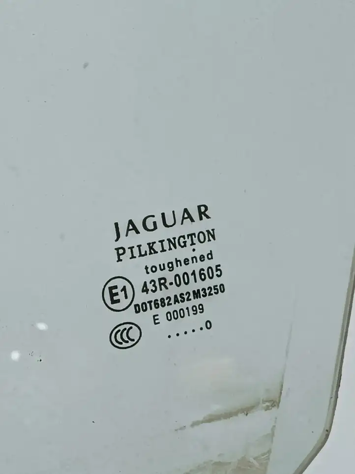 Jaguar XF X250 (2007 - 2015) AS2 Стекло передней двери — фото 2