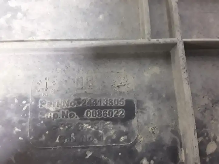 Opel Vectra (2002 - 2005)  24413805 Ящик аккумулятора