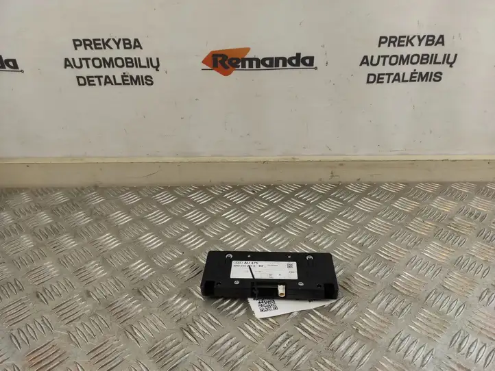 Audi A4 S4 B8 8K (2007 - 2011) 8H0035225S Усилитель антенны — фото 1