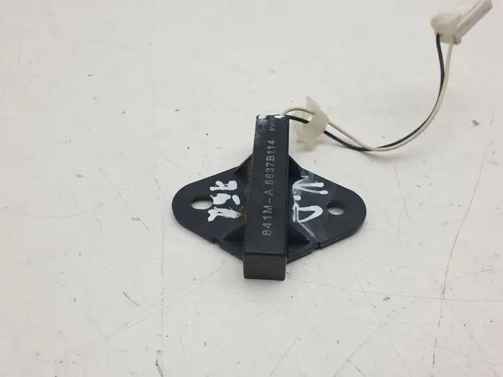 Mitsubishi Outlander (2014 - 2016) 8637B114 Антенна системы Keyless — фото 3