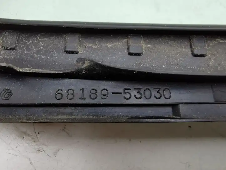 Lexus IS 220D-250-350 (2005 - 2010) 6818953030 Форточка двери — фото 9