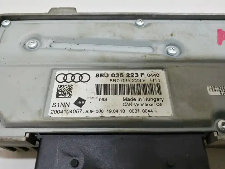 Audi A5 8T 8F (2007 - 2011) 8R0035223F Усилитель звука — фото 8