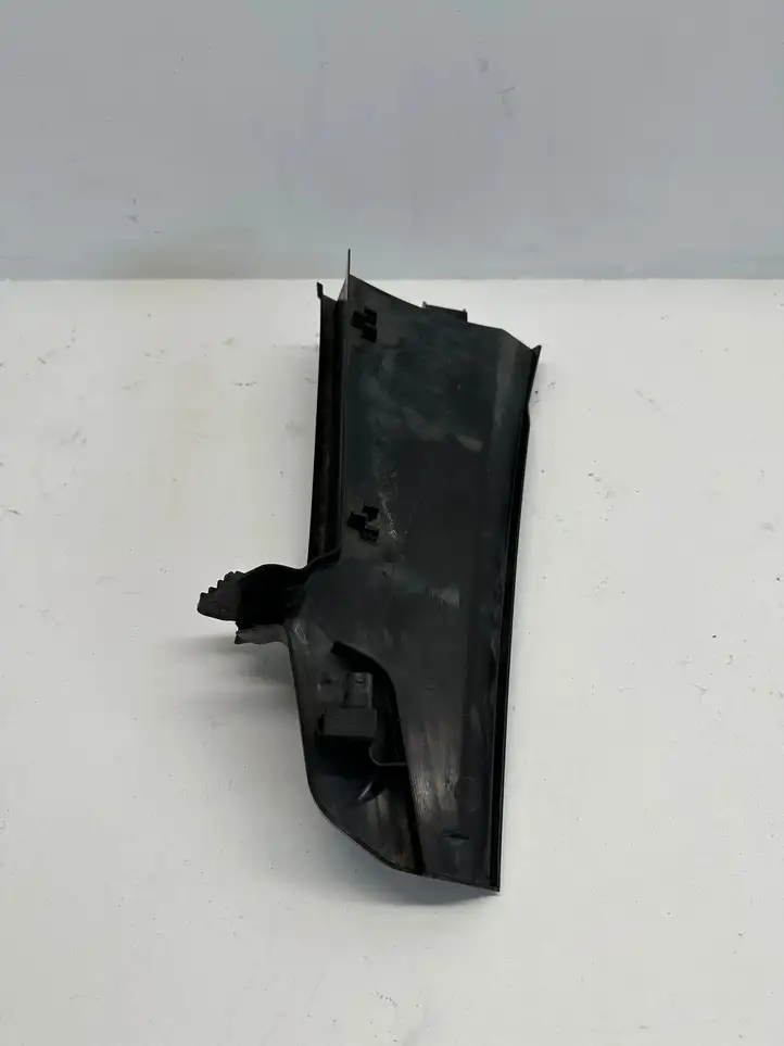 BMW 3 F30 F35 F31 (2012 - 2018) 9206467 Прочие детали салона — фото 5
