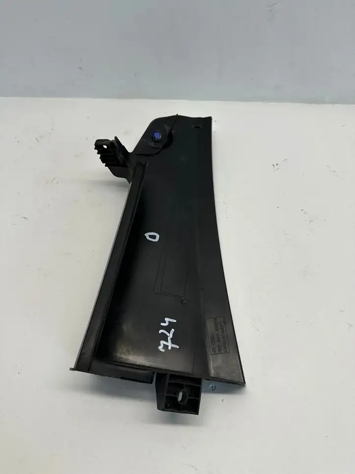 BMW 3 F30 F35 F31 (2012 - 2018) 9206467 Прочие детали салона — фото 6
