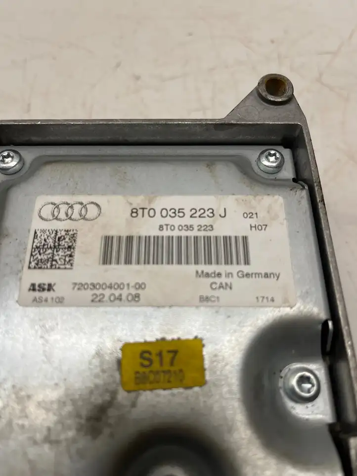 Audi A4 S4 B8 8K (2007 - 2011) 8T0035223J Усилитель звука — фото 5